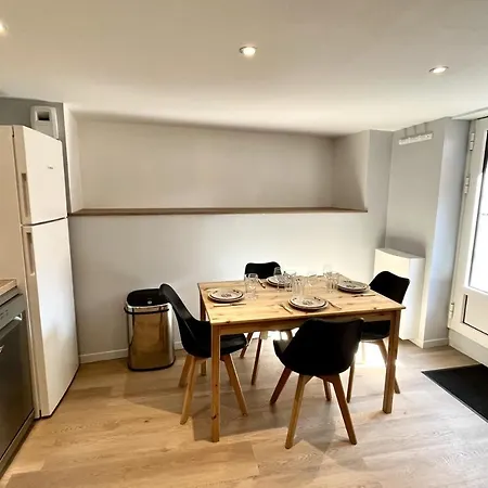 Joli Souplex En Coeur De Ville - 4 Pers Feriehus *